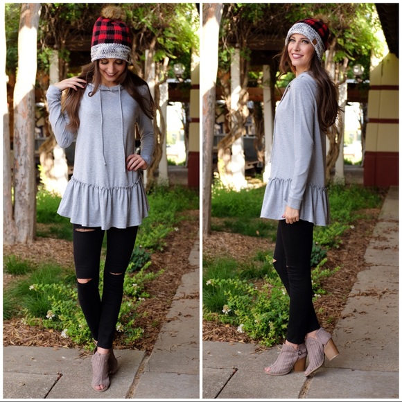 ✨LAST ONE✨Grey Ruffle Hoodie Tunic - Picture 2 of 3